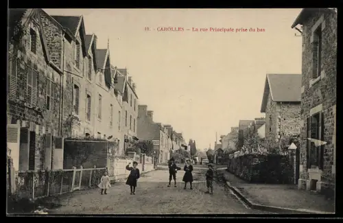AK Carolles, La rue Principale prise du bas