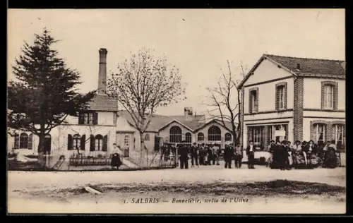 AK Salbris, Bonneterie, sortie de l`Usine