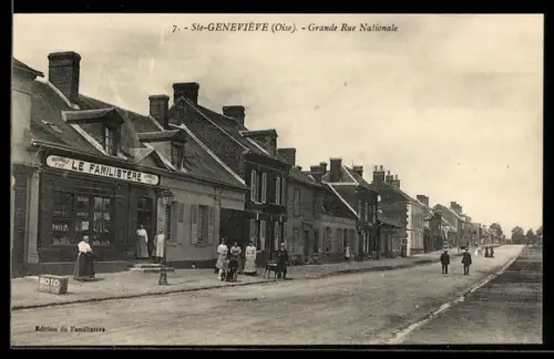 AK Ste-Geneviève /Oise, Grande Rue Nationale avec commerces et passants