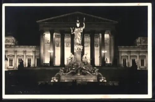 AK Wien, Parlament mit Pallas-Athene-Brunnen, Nachtaufnahme
