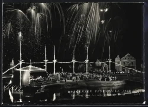 AK Bregenz, Seebühne der Bregenzer Festspiele 1958 mit Feuerwerk