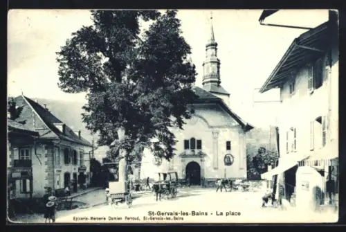 AK St-Gervais-les-Bains, La place avec l`église et les bâtiments environnants