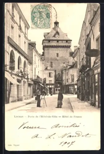 AK Loches, Porte de l`Hôtel-de-Ville et Hôtel de France