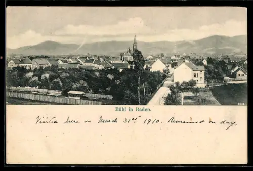 AK Bühl in Baden, Ortsansicht mit Kirche und umliegender Bebauung