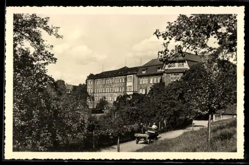 AK Ottersweier /Hub, Grosses Gebäude im Grünen