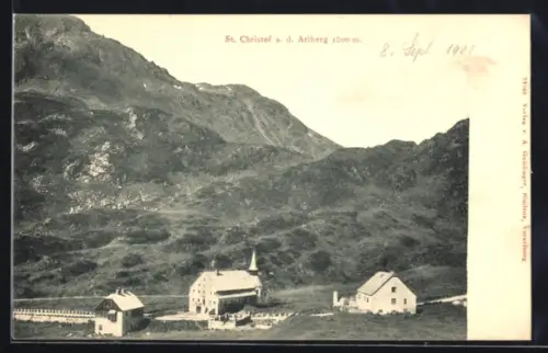 AK St. Christof a. d. Arlberg, Kirche und Häuser gegen Bergpanorama