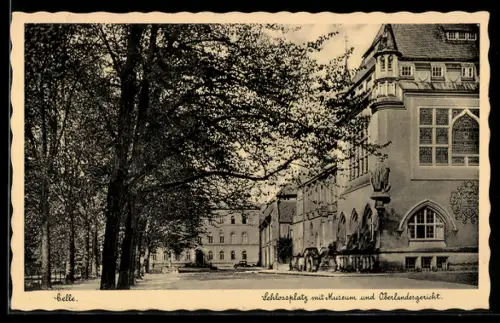 AK Celle, Schlossplatz mit Museum und Oberlandesgericht