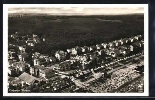 AK Bansin, Luftaufnahme Strand und Villenviertel