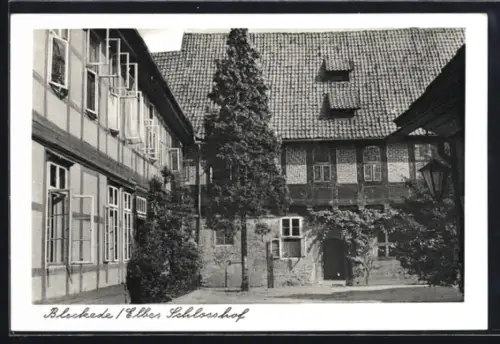 AK Bleckede, Schlosshof