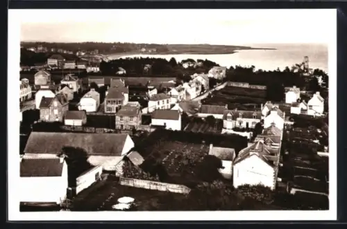 AK Bénodet /Finistère, Le Menhir et l`anse du Trez, Vue prise à vol d`oiseau