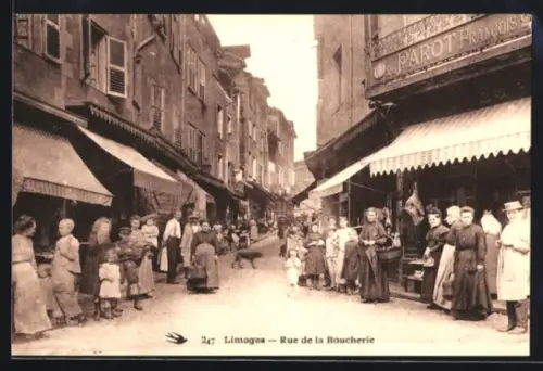 AK Limoges, Rue de la Boucherie animée avec passants et boutiques