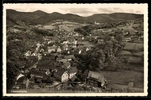AK Oberbühlertal /Nördl. Schwarzwald, Blick vom Kriegerdenkmal auf den Ort