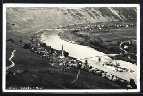 AK Piesport a. d. Mosel, Ortsansicht mit Moselbrücken aus der Vogelschau