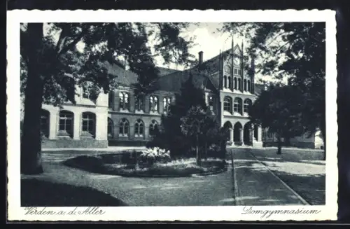 AK Verden a. d. Aller, Domgymnasium mit Anlage, Bahngleise