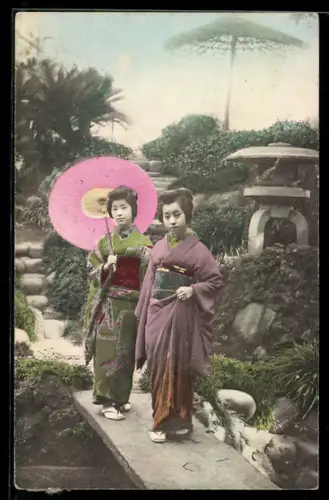 AK Zwei Japanerinnen im Kimono mit Schirm