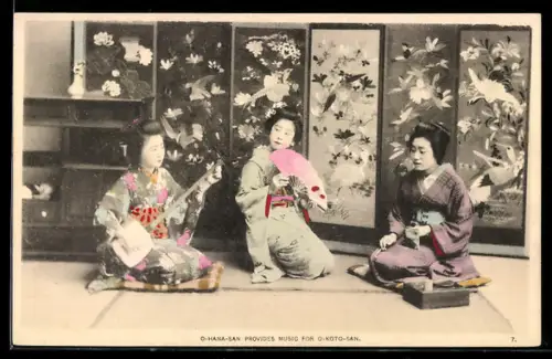 AK O-Hana-San musiziert für O-Koto-San, Japanerinnen, Geisha
