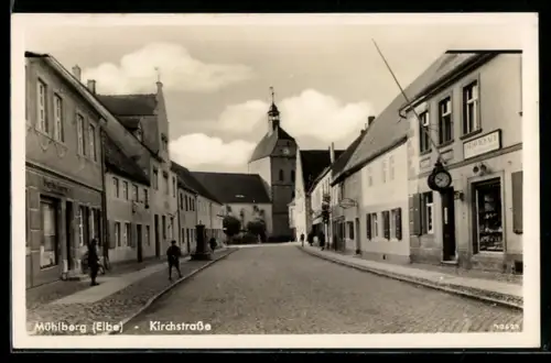 AK Mühlberg /Elbe, Kirchstrasse mit Geschäft Otto Schade