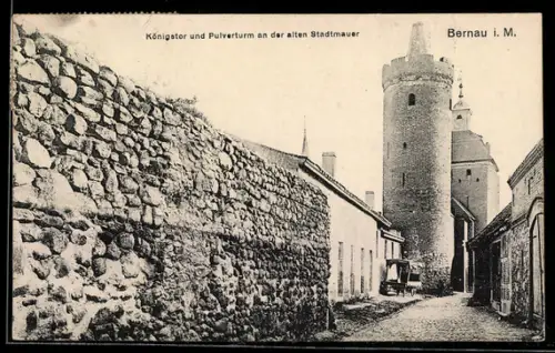 AK Bernau / Mark, Königstor und Pulverturm an der alten Stadtmauer
