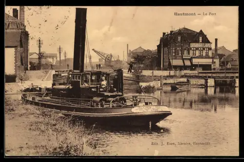 AK Hautmont, Le Port avec un vapeur amarré sur le canal