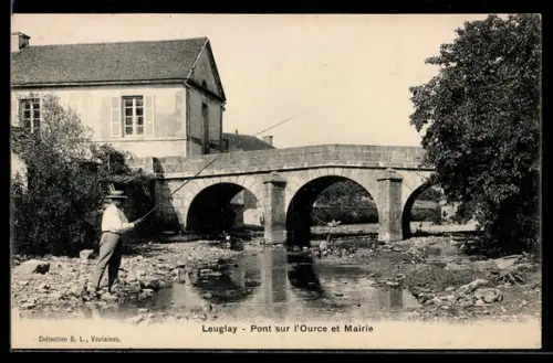 AK Leuglay, Pont sur l`Ource et Mairie