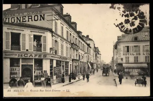 AK Melun, Grande Rue Saint-Étienne avec commerces et passants animés