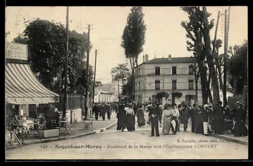 AK Nogent-sur-Marne, Boulevard de la Marne vers l`Établissement Convert