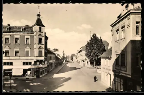 AK Finsterwalde /Niederlausitz, Thälmannstrasse mit HO Imbiss, Kiosk