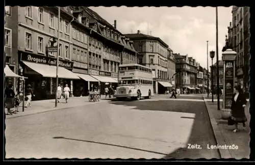 AK Zeitz, Leninstrasse, Drogerie, Doppeldeckerbus