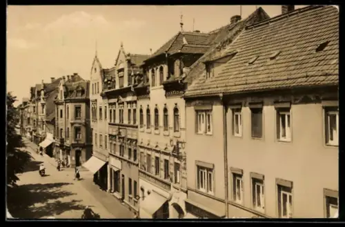 AK Meuselwitz / Thür., Bahnhofstrasse mit Geschäften