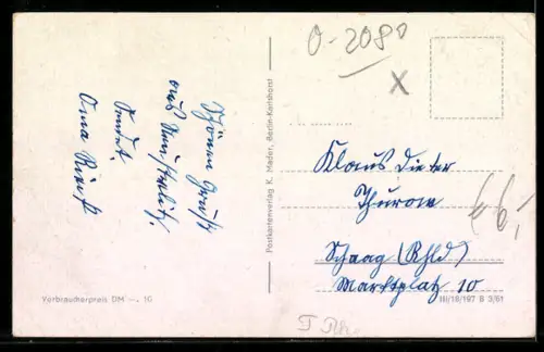 AK Neustrelitz, Marktplatz mit Rathaus