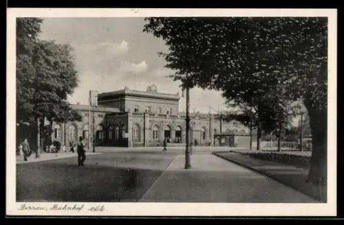 AK Dessau, Bahnhof, Strassenpartie