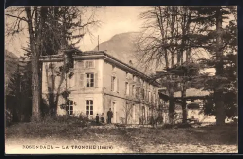AK La Tronche /Isère, Rosendaël avec montagnes en arrière-plan