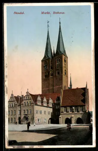 AK Stendal, Markt mit Rathaus