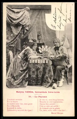 AK Le Paysan Madame Theresa, Somnambule Extra-lucide, Kartenlegerin mit Eule auf dem Kopf