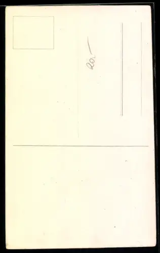 AK Riesiger Mann läuft durch eine Strasse