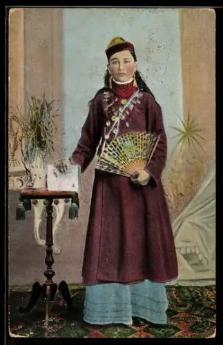 AK Taschkent, Russin in Volkstracht