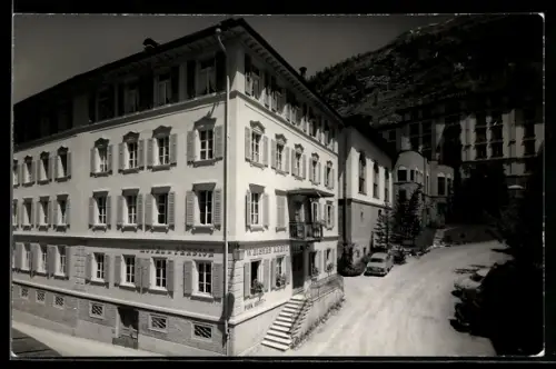 Foto-AK Interlaken, Aussenansicht Hotel Weisses Kreuz