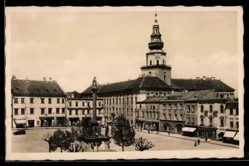 AK Kremsier, Platz mit Rathaus