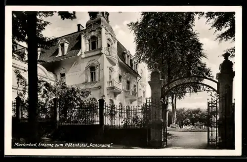 AK Marienbad, Eingang zum Hotel Panorama