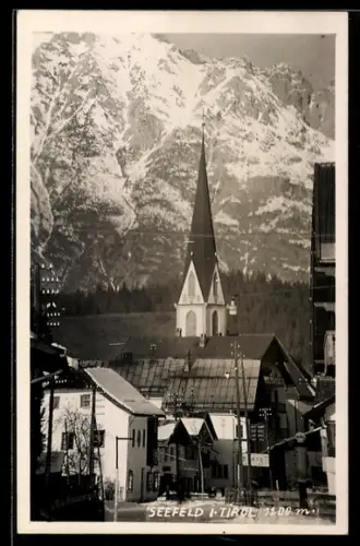 AK Seefeld in Tirol, Ortspartie mit Kirche