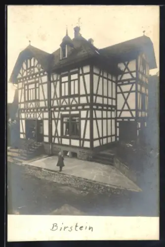 Foto-AK Birstein, Fachwerkhaus mit Geschäft von L. Kautz für Uhren und Goldwaren