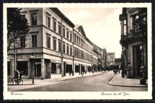 AK Dessau, Partie an der Strasse des 30. Januar mit Potthof Zigarrengeschäft