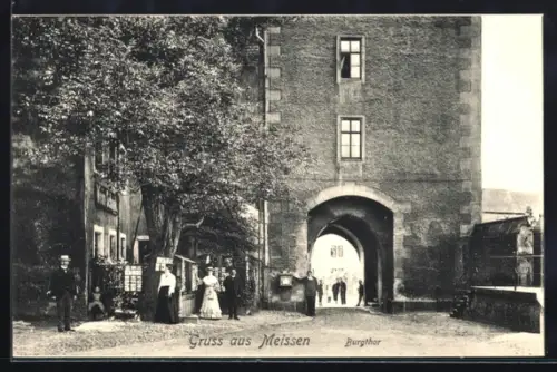AK Meissen, Burgtor mit Gasthaus Wein-Schank