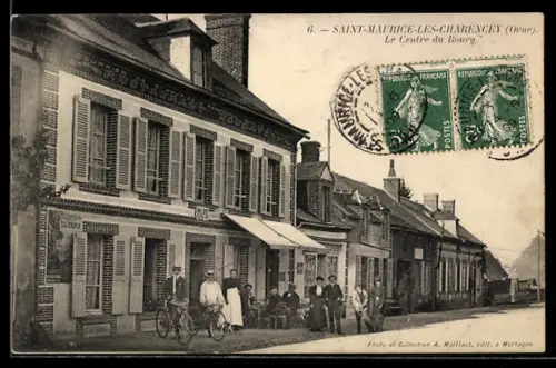 AK Saint-Maurice-les-Charencey, Le Centre du Bourg