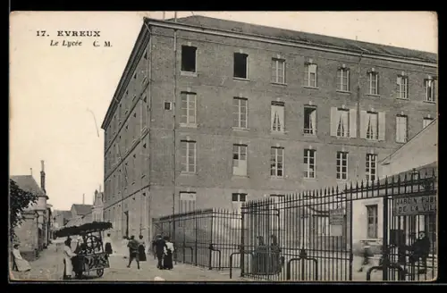 AK Evreux, Le Lycée