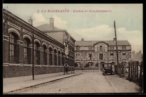 AK La Madeleine, Écoles et Gendarmerie