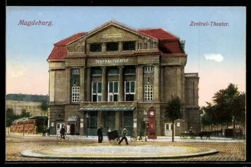 AK Magdeburg, Zentral-Theater mit Radfahrer und Pferdekarren