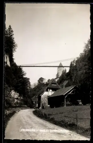 AK Fribourg, Pont du Gottéron et Tour Rouge