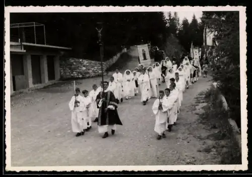 Foto-AK Crans-Montana, Prozession