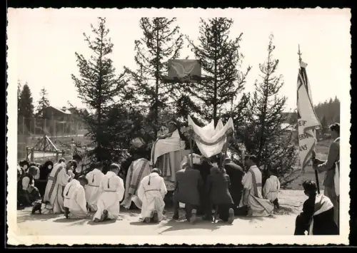 Foto-AK Crans-Montana, Prozession